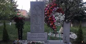 Հրազդանում օրհնվեց Արցախյան 44-օրյա պատերազմում զոհված ոստիկանների հիշատակը հավերժացնող խաչքար Հրազդանում օրհնվեց Արցախյան 44-օրյա պատերազմում զոհված ոստիկանների հիշատակը հավերժացնող խաչքար