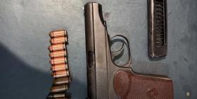 Ոստիկանության Տարոնի բաժին բերման ենթարկվածի խուզարկությամբ «Մակարով» ատրճանակ ու փամփուշտներ կային Ոստիկանության Տարոնի բաժին բերման ենթարկվածի խուզարկությամբ «Մակարով» ատրճանակ ու փամփուշտներ կային