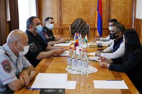 ՀՀ ոստիկանության պետն ընդունել է Հայաստանում Հնդկաստանի արտակարգ և լիազոր դեսպանին