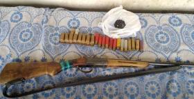 Տավուշի բաժնի ոստիկանները Վերին Ծաղկավանի բնակիչներից մեկի տանը ապօրինի հրացան են հայտնաբերել Տավուշի բաժնի ոստիկանները Վերին Ծաղկավանի բնակիչներից մեկի տանը ապօրինի հրացան են հայտնաբերել