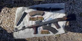 Ոստիկանության բաժիններում արձանագրվել են «Կալաշնիկովի» ինքնաձիգների և ռազմամթերքի կամավոր հանձնման դեպքեր Ոստիկանության բաժիններում արձանագրվել են «Կալաշնիկովի» ինքնաձիգների և ռազմամթերքի կամավոր հանձնման դեպքեր