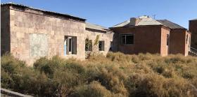 Զորամասի տարածքի վաճառքի հետևանքով պետությանը պատճառվել է 19 միլիոն 500 հազար դրամի վնաս Զորամասի տարածքի վաճառքի հետևանքով պետությանը պատճառվել է 19 միլիոն 500 հազար դրամի վնաս