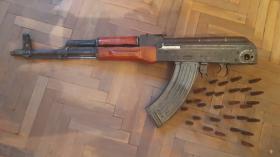 Ապօրինի զենք-զինամթերքի կամավոր հանձնում ոստիկանության Արմավիրի մարզային վարչության բաժիններում Ապօրինի զենք-զինամթերքի կամավոր հանձնում ոստիկանության Արմավիրի մարզային վարչության բաժիններում