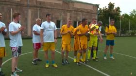 Կայացավ գնդապետ Վարդան Պետրոսյանի 60-ամյակին նվիրված ֆուտբոլի հուշամրցաշար Կայացավ գնդապետ Վարդան Պետրոսյանի 60-ամյակին նվիրված ֆուտբոլի հուշամրցաշար