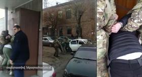 Ոստիկանության ծառայողները Լոռու մարզում մեծաքանակ զենք-զինամթերք և թմրամիջոց են հայտնաբերել Ոստիկանության ծառայողները Լոռու մարզում մեծաքանակ զենք-զինամթերք և թմրամիջոց են հայտնաբերել