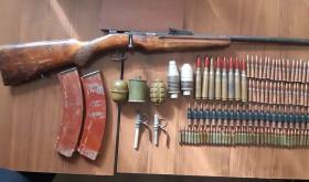 Ապօրինի պահվող զենք-զինամթերքի կամավոր հանձնումներ ոստիկանության տարածքային բաժիններում Ապօրինի պահվող զենք-զինամթերքի կամավոր հանձնումներ ոստիկանության տարածքային բաժիններում