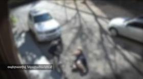 Կենտրոնականի ոստիկանները թարմ հետքերով բացահայտեցին ավազակությունը Կենտրոնականի ոստիկանները թարմ հետքերով բացահայտեցին ավազակությունը