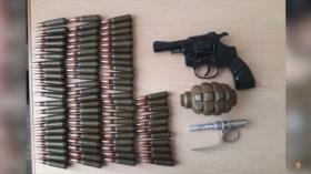 Ապօրինի պահվող զենք-զինամթերքի կամավոր հանձնումներ ոստիկանության տարածքային բաժիններում Ապօրինի պահվող զենք-զինամթերքի կամավոր հանձնումներ ոստիկանության տարածքային բաժիններում