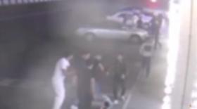 Խուլիգանություն ու դանակահարություն գիշերային ակումբի մոտ Խուլիգանություն ու դանակահարություն գիշերային ակումբի մոտ