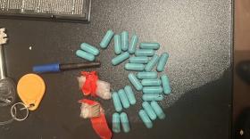 Երիտասարդի մոտ հերոին և դեղահաբեր են հայտնաբերվել Երիտասարդի մոտ հերոին և դեղահաբեր են հայտնաբերվել