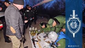 Քաղաքացու նշած վայրում զենք-զինամթերք է հայտնաբերվել Քաղաքացու նշած վայրում զենք-զինամթերք է հայտնաբերվել