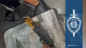 Երևանի քրեական ոստիկանները հայտնաբերել են ինքնաձիգ, ատրճանակներ և զինամթերք. մեկ անձ ձերբակալվել է Երևանի քրեական ոստիկանները հայտնաբերել են ինքնաձիգ, ատրճանակներ և զինամթերք. մեկ անձ ձերբակալվել է