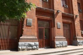 Ոստիկանության վետերանների խորհրդի շենքում ստեղծվելու է գրադարան Ոստիկանության վետերանների խորհրդի շենքում ստեղծվելու է գրադարան