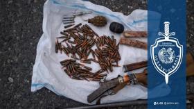 Ապօրինի զենք-զինամթերք գործարանի մոտ․ Աշտարակի պահպանության բաժնի ոստիկանների բացատրական աշխատանքի արդյունքը Ապօրինի զենք-զինամթերք գործարանի մոտ․ Աշտարակի պահպանության բաժնի ոստիկանների բացատրական աշխատանքի արդյունքը