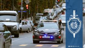 Շտապողականությունը կարող է կյանք արժենալ․ Ոստիկանությունը հորդորում է ճանապարհն անցնել դրա համար նախատեսված հատվածներով Շտապողականությունը կարող է կյանք արժենալ․ Ոստիկանությունը հորդորում է ճանապարհն անցնել դրա համար նախատեսված հատվածներով