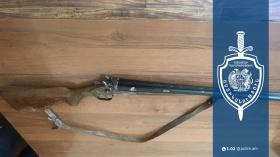 Սիսիանի բնակիչը կամավոր հանձնել է ապօրինի պահվող հրացան Սիսիանի բնակիչը կամավոր հանձնել է ապօրինի պահվող հրացան