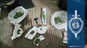 Աղվանք գյուղի բնակչի տանը խոշոր չափերի մարիխուանա կար․ Սյունիքի քրեական ոստիկանների բացահայտումը Աղվանք գյուղի բնակչի տանը խոշոր չափերի մարիխուանա կար․ Սյունիքի քրեական ոստիկանների բացահայտումը