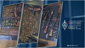 Քաղաքացին Հարթաշեն գյուղի ցուցանակի մոտ մեծ քանակությամբ զենք-զինամթերք էր թողել  Քաղաքացին Հարթաշեն գյուղի ցուցանակի մոտ մեծ քանակությամբ զենք-զինամթերք էր թողել