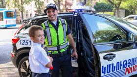 Ուսումնական տարվա մեկնարկը տրված է․ Ոստիկանությունն անցել է ուժեղացված ծառայության Ուսումնական տարվա մեկնարկը տրված է․ Ոստիկանությունն անցել է ուժեղացված ծառայության