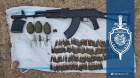 Չգործող քարհանքում ոստիկանները հայտնաբերել են «Կալաշնիկովի» ինքնաձիգ ու զինամթերք Չգործող քարհանքում ոստիկանները հայտնաբերել են «Կալաշնիկովի» ինքնաձիգ ու զինամթերք