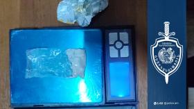 Ձերբակալվածի մոտ սինթետիկ թմրամիջոց կար. Մուշի համայնքային ոստիկանների բացահայտումը Ձերբակալվածի մոտ սինթետիկ թմրամիջոց կար. Մուշի համայնքային ոստիկանների բացահայտումը